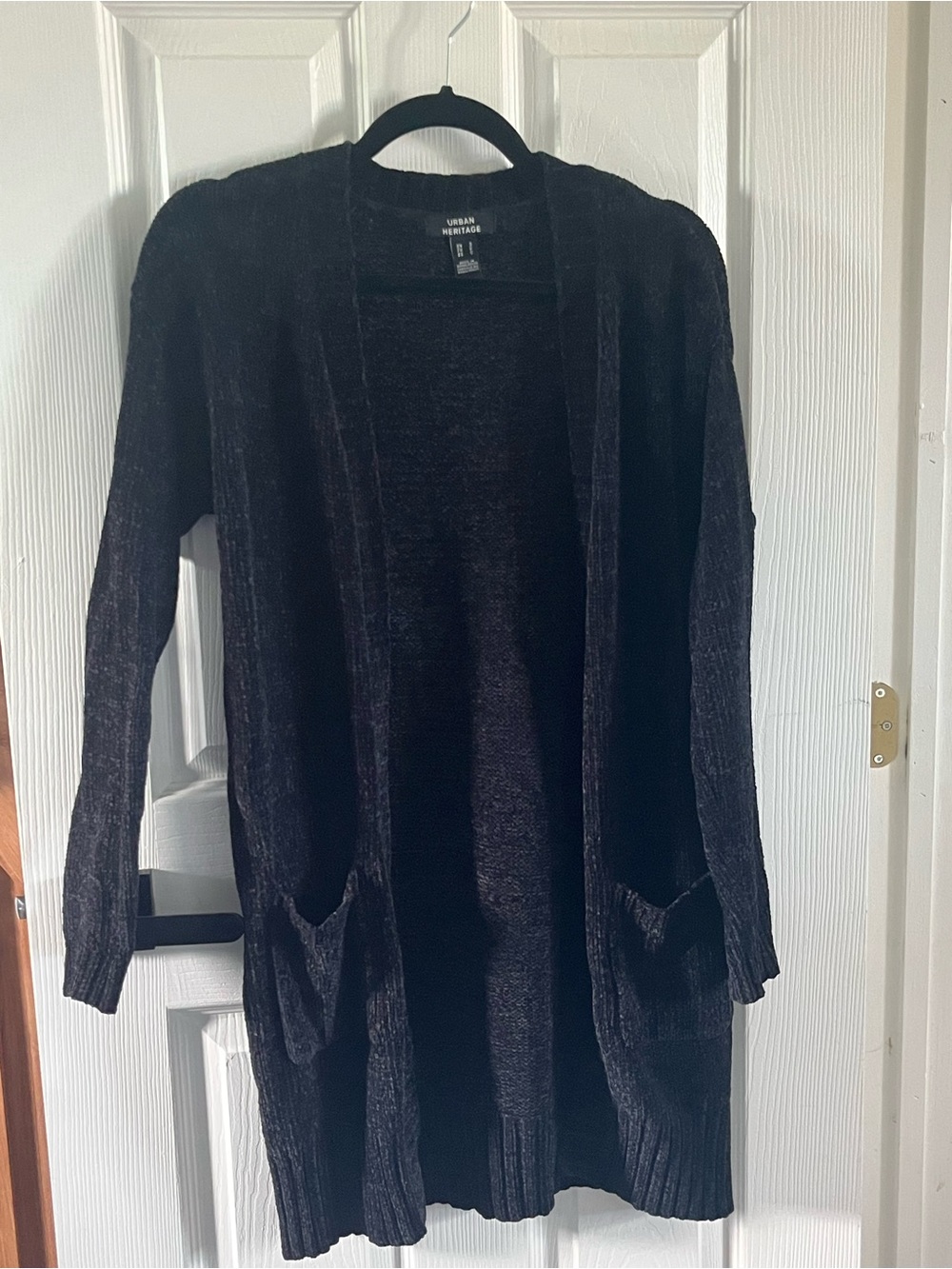 Urban Heritage Chenille Knit Open Front Cardigan - Small